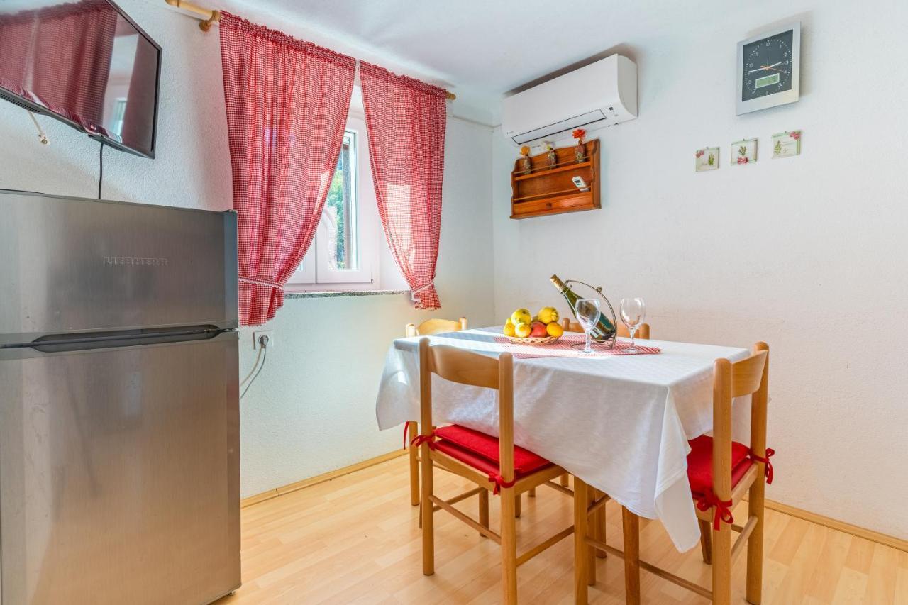 Apartmani Valun1 Extérieur photo