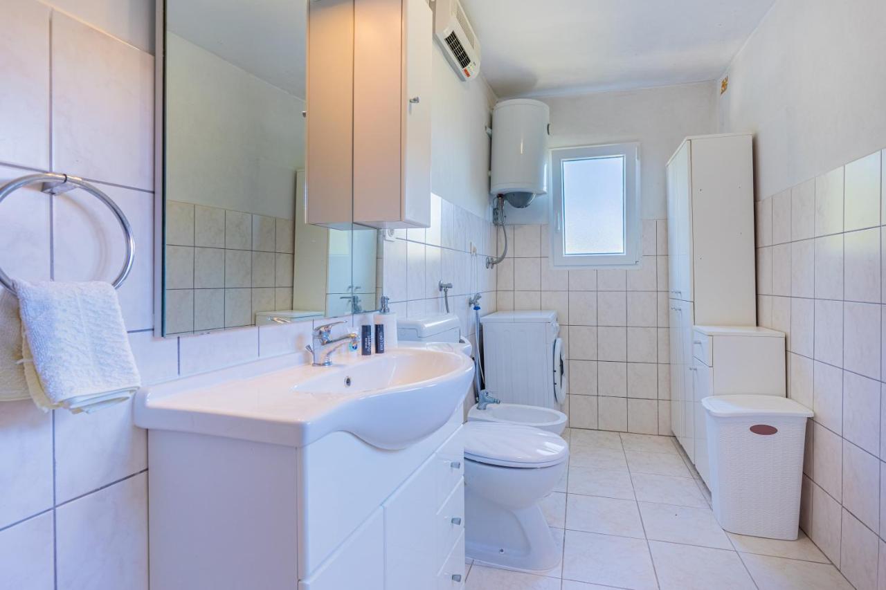 Apartmani Valun1 Extérieur photo